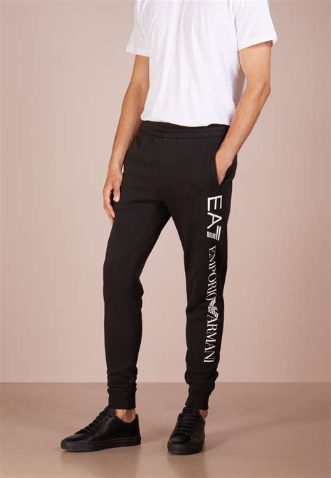 pantaloni de trening barbati armani.